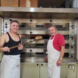 Jean-Pierre et Dominique Crettenand s'apprêtent à fermer définitivement leur boulangerie.